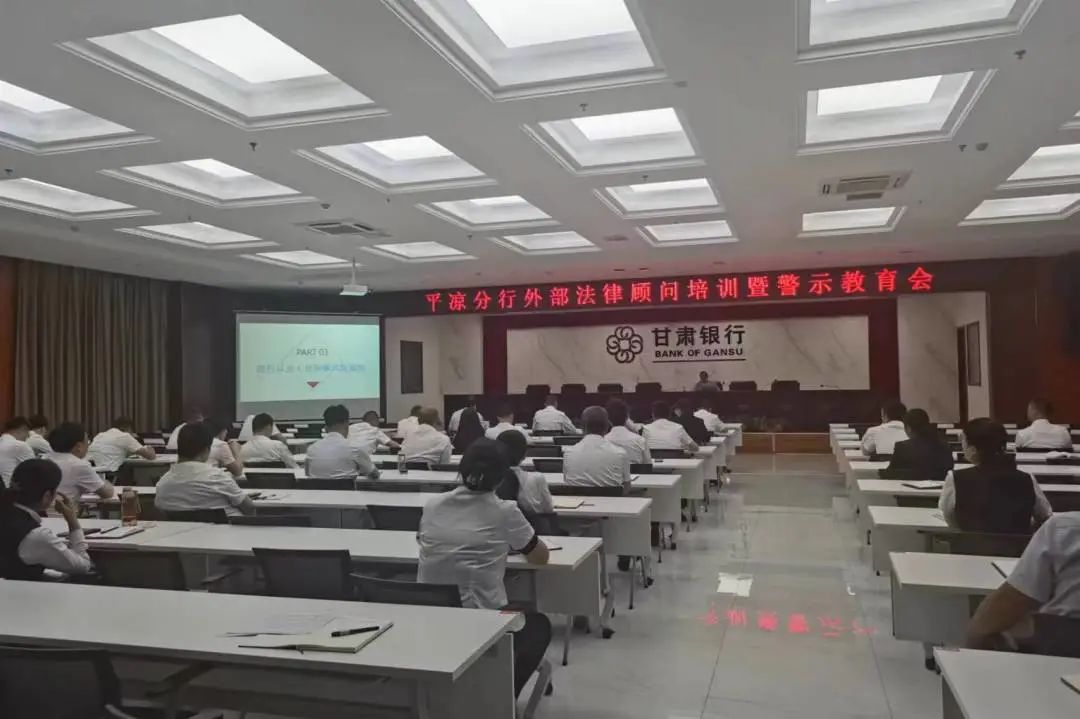 66b3a48c161f11e1e5a8c8b6fb84f3c1.jpg